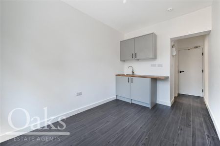 Studio to rent - Photo 2