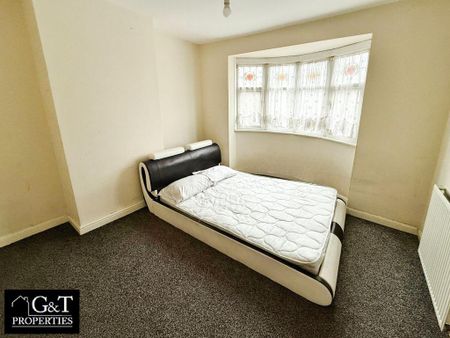 3 bedroom semi-detached house to rent - Photo 3