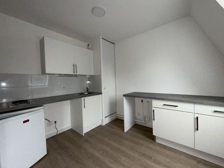 Location Appartement 1 pièce 31m² AMIENS 80000 - Photo 3