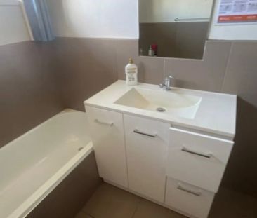 Rooming house accommodation with free Wi-Fi - Photo 6