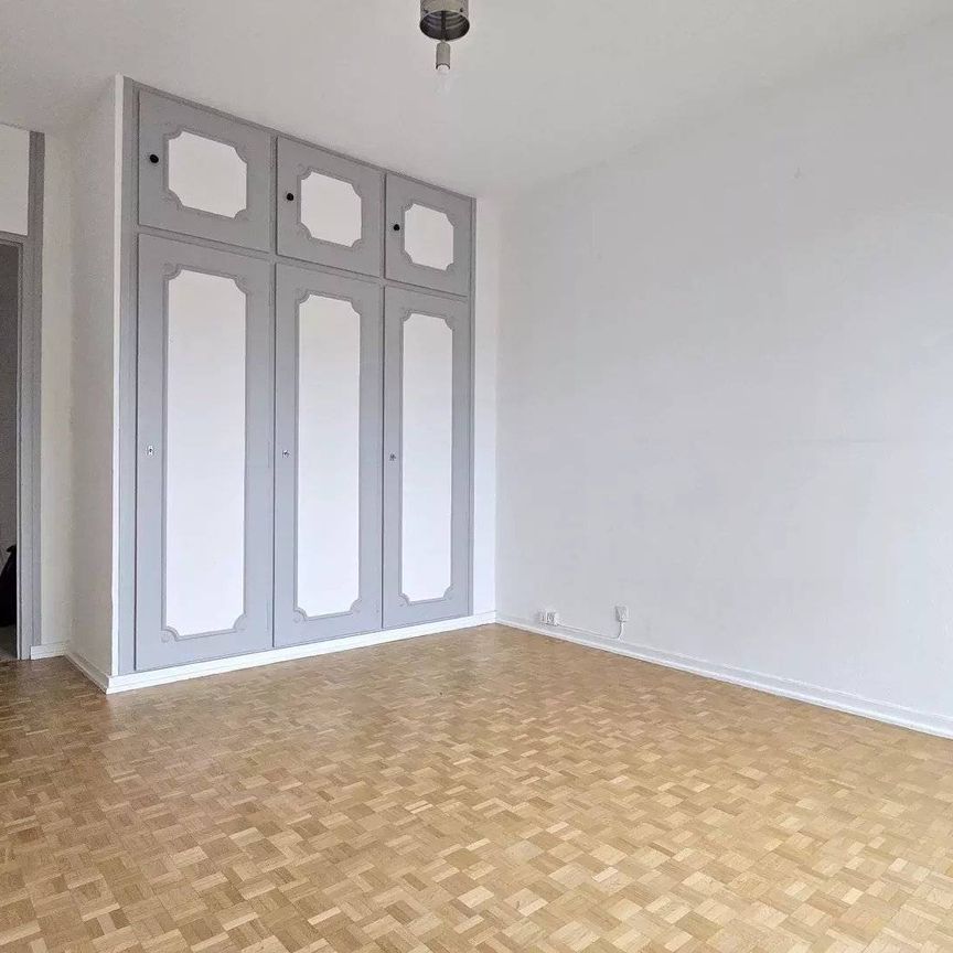 JACOB BELLECOMBETTE - T3 avec balcon et parking - Photo 1