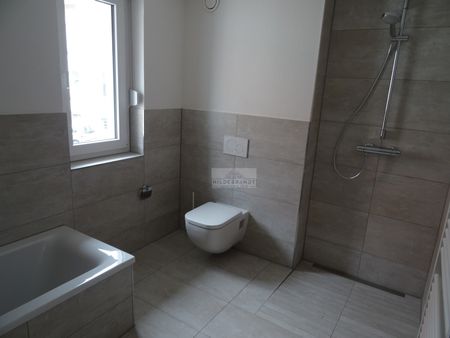 4 Zimmer Penthousewohnung Neubau in Bovender Toplage - Photo 3