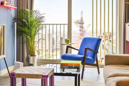 Westfield Avenue, Stratford, E20 - Photo 4