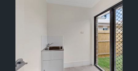 BRAND NEW - 4 Bedroom Home - Modern, Stylish & Ready to move in! - Photo 3