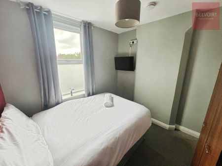 1 bedroom in a house share to rent - Photo 2