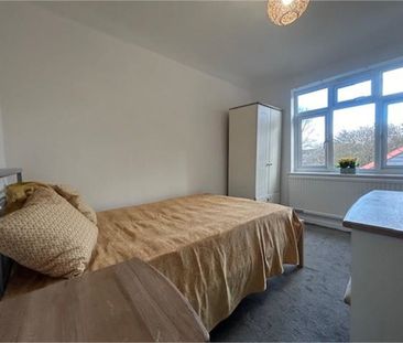 Room 7, 68 Garden Walk, Cambridge - Photo 3