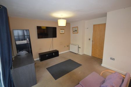 2 bedroom apartment to rent - Photo 3