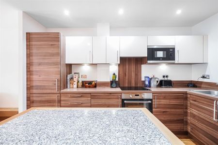 Maisonette To Let - Photo 5