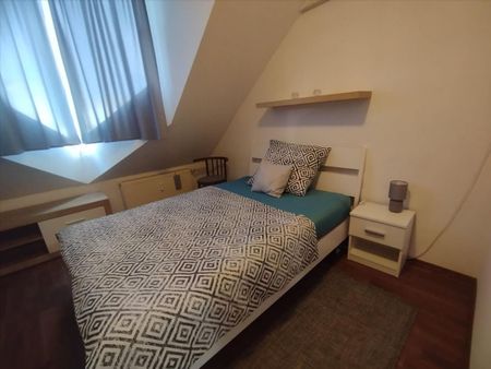 Kiadó jó állapotú panel lakás - Pécs - Fotó 2