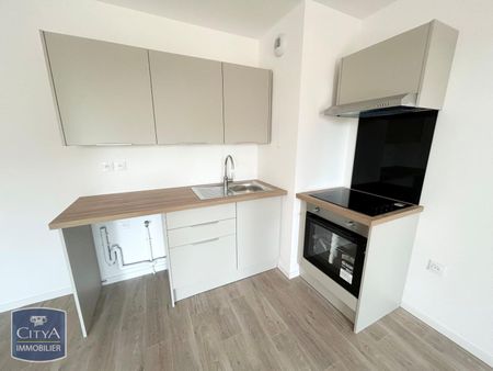 Location Appartement 2 pièces 54m² VALENCIENNES 59300 - Photo 2
