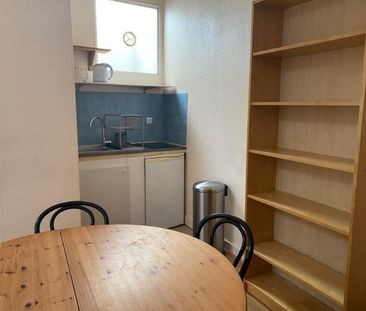 Location Appartement 3 pièces 39m² BORDEAUX 33800 - Photo 5