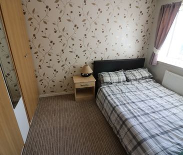 Lowland Close, Off Astral Way, Sutton - Photo 5