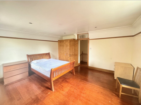 Clova Road, Forest Gate E7, Property for rent - Photo 2