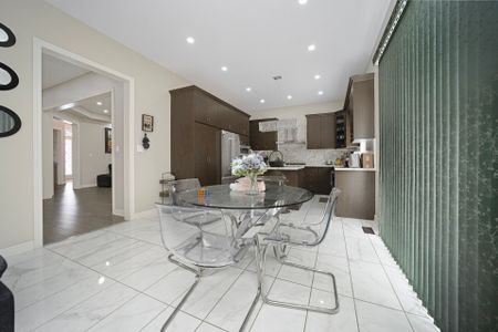 For Lease - 4 Fanning Trail, Brampton, Ontario - Photo 2