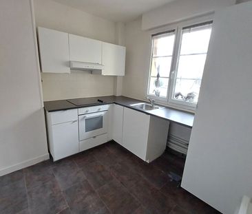 Location Appartement 2 pièces 55m² LOUVIERS 27400 - Photo 4