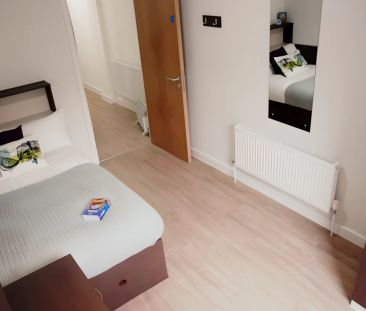 Silver Apartment room - Photo 3