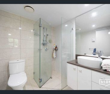 Spacious 2 bedrooms apartment in the prime location of Ultimo - Photo 6