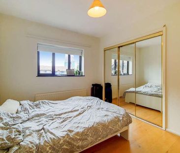 Bridge House Quay, London, E14 - Photo 6