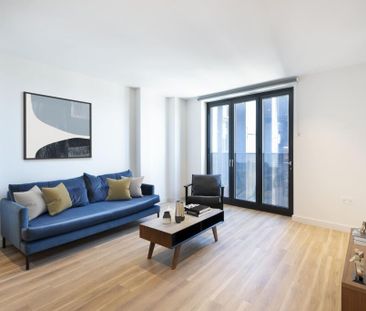 3 bedroom apartment to rent - Photo 2