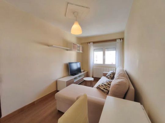 Alquiler de piso en Calle Donato Argüelles, 14 - Foto 1