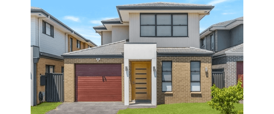 Spacious Family Home! - Photo 1