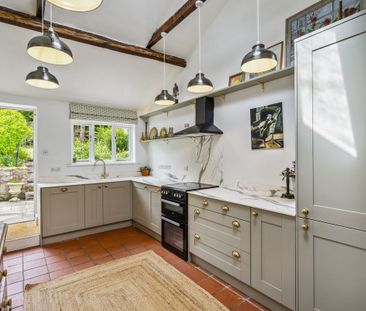 High Street, Longborough, GL56 - Photo 6