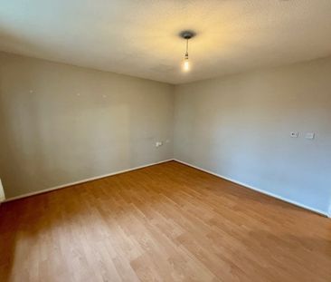 Moore Road, Nottingham, NG3 - Photo 2