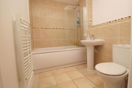 1 bedroom flat to rent - Photo 5