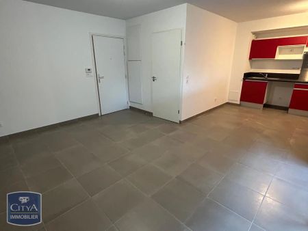 Appartement à louer 1 pièce 31.6m² - Photo 2
