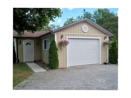 For Lease - 2267 25th Side Road, Innisfil, Ontario - Photo 5