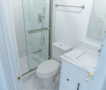 For Lease - 159 Claymore Crescent, Oshawa, Ontario - Photo 2