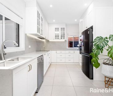 32 Leigh Avenue, Roselands, NSW 2196 - Photo 2