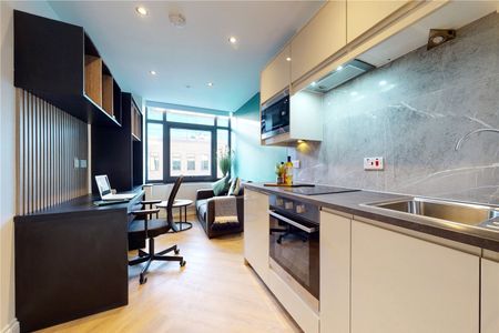 1 Bed Flat, South Parade, LS1 - Photo 2