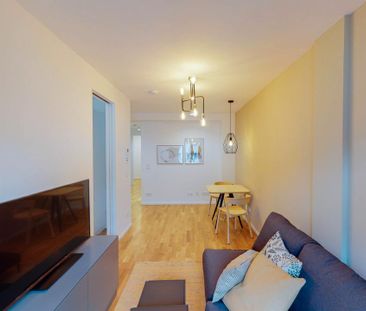 Mitten in Bornheim: Wohnen mit Designmöblierung im B-UP! - Photo 4