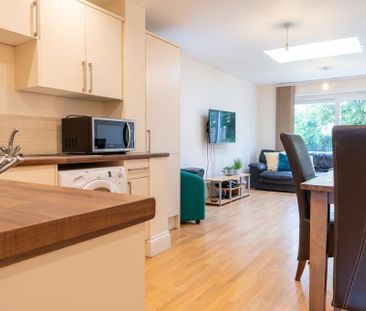 5 bedroom house to rent - Photo 1