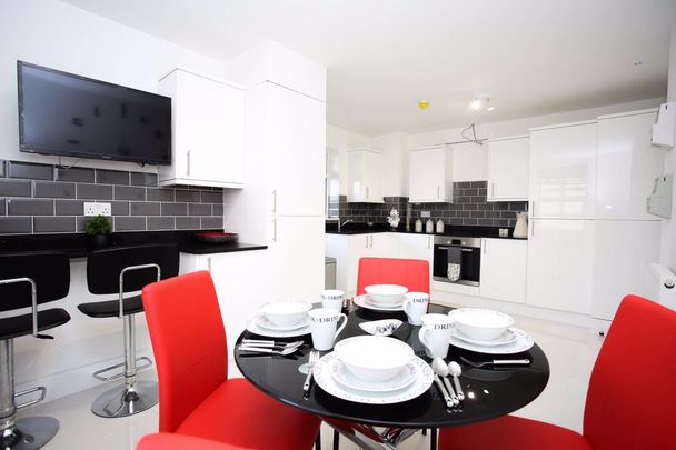 1 bedroom room to rent Cowper Street - Central Luton - Studio - Photo 1