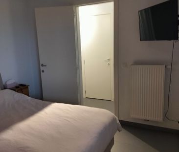 Zéér aangenaam en goed onderhouden appartement met ideale ligging v... - Photo 3