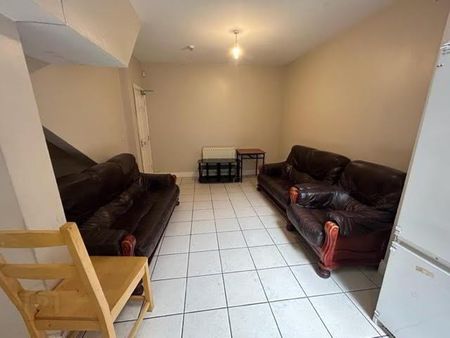 Great 7 Bedroom House, 33 Rugby Avenue, Queens Quarter, Belfast, BT7 1RD - Photo 2