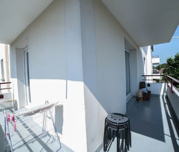 Location Appartement 2 pièces 51m² CANTELEU 76380 - Photo 3