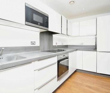 1 bedroom flat to rent - Photo 6