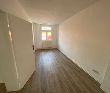 3-Raum-Wohnung im Erdgeschoss zu vermieten - Photo 2