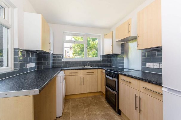2 bedroom house to rent - Photo 1
