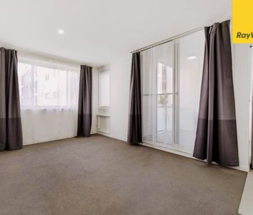 1Bedrooms, 1Bathrooms - Photo 2