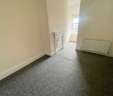 CHRISTCHURCH ROAD, BOSCOMBE (P07759) - Photo 2