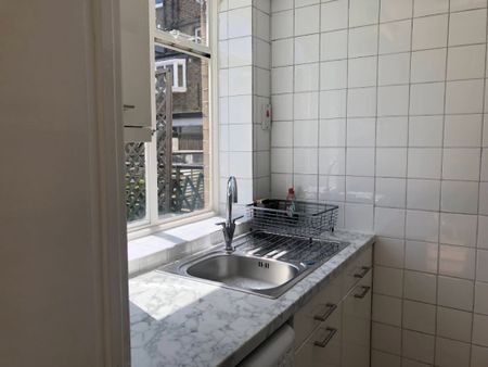 Studio Flat, Crawford Street, W1H - Photo 4