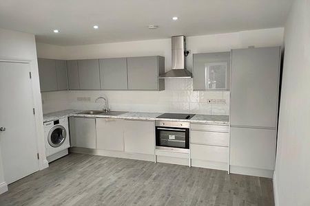 2 bedroom flat to rent - Photo 4