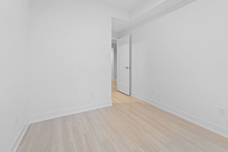 For Lease - 60 Central Park Roadway N/A Unit# 909, Toronto, Ontario - Photo 3