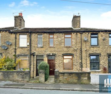 2 bedroom terraced house to rent - Photo 2