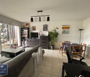 Location Appartement 3 pièces 64m² NARBONNE 11100 - Photo 2