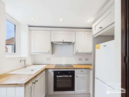 Robert Street, Williton, TA4 - Photo 2